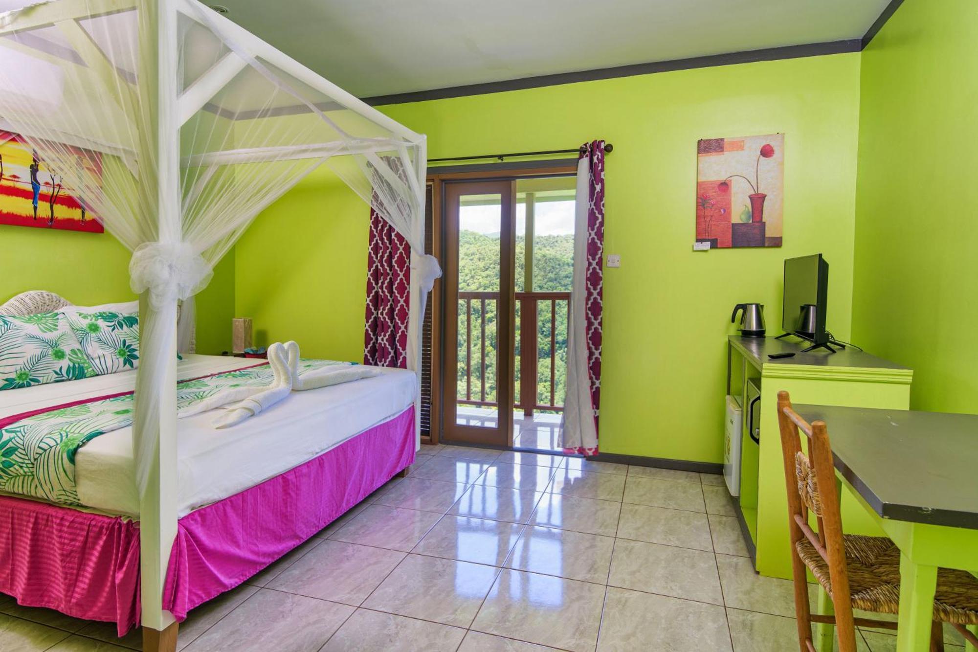 Tropical Paradise View Anse La Raye Extérieur photo